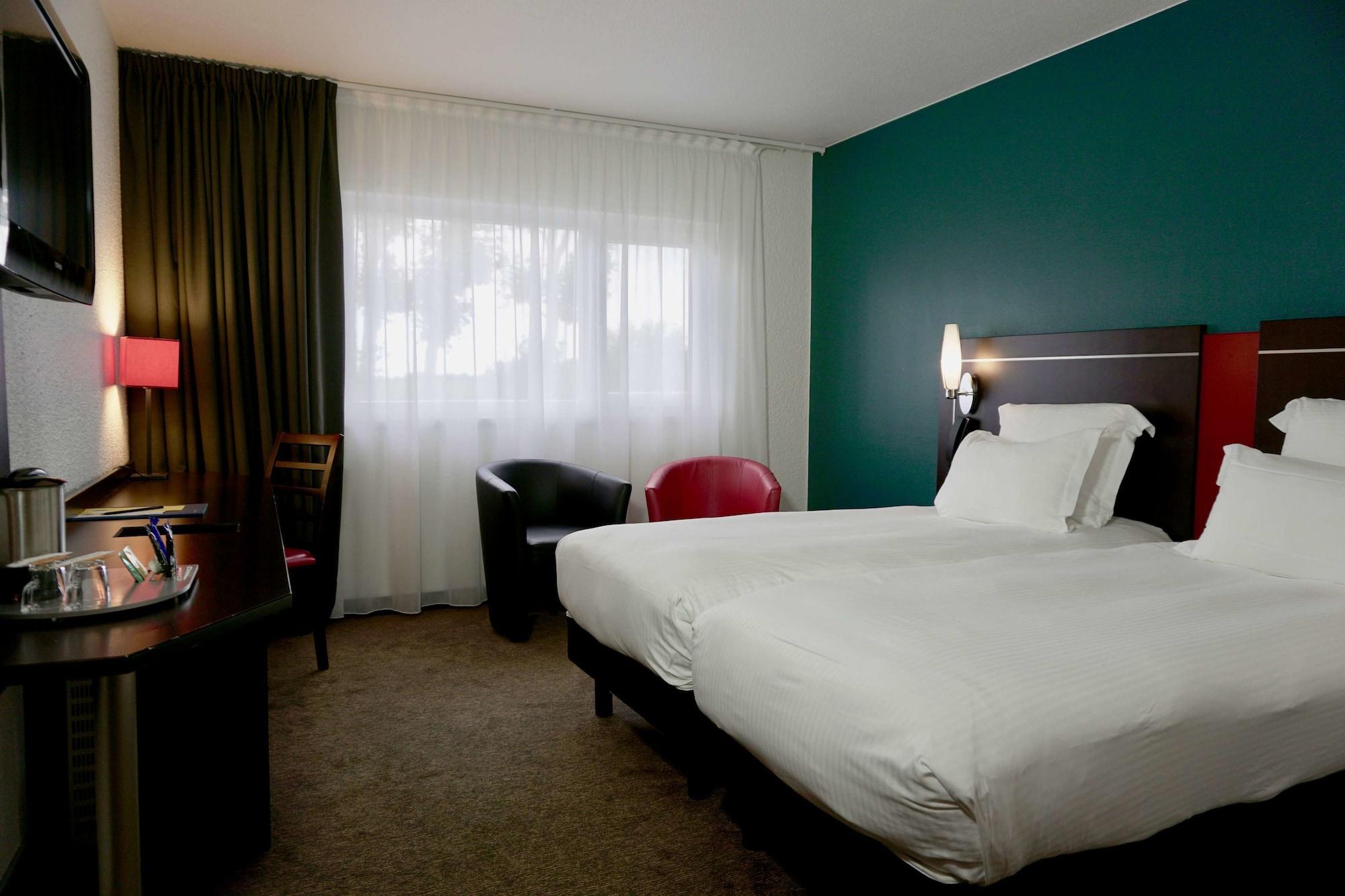 Golden Tulip Roissy Saint Witz Hotel Kültér fotó